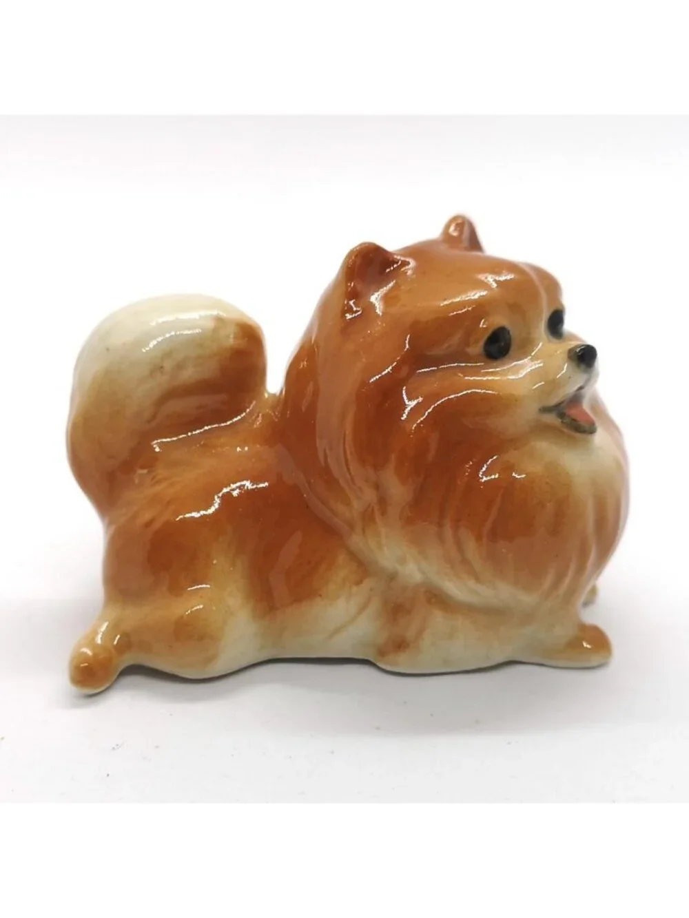 Charming Handmade Ceramic Pomeranian Figurine | Cute Dog Lover Shelf Decor